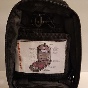 NEW TRIAC Item# TIJ-Dog Black Kids Feeding Tube TIJ 500 MINI BACKPACK B45 X P